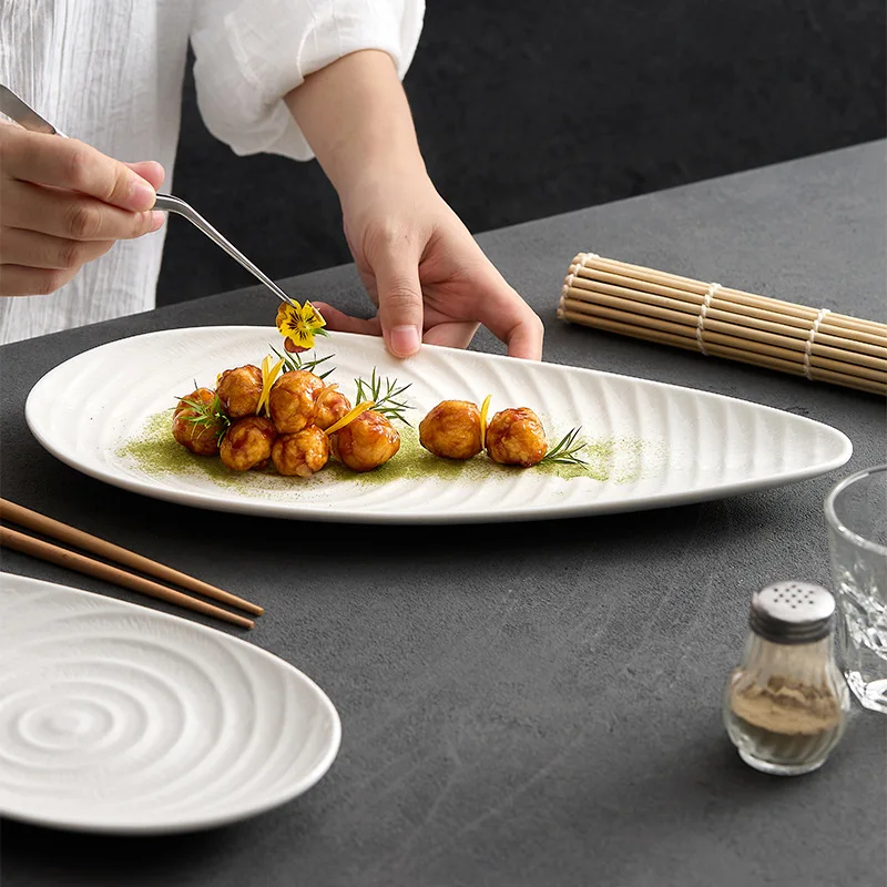 異様なデザインの高級感あふれる食器、斬新な家庭用ネットワーク - Home Cooking Network のレビューと価格